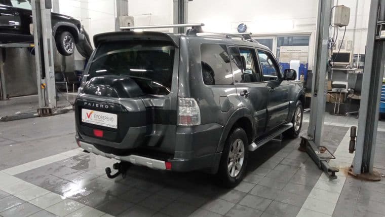 Mitsubishi Pajero, 2015 - вид 2