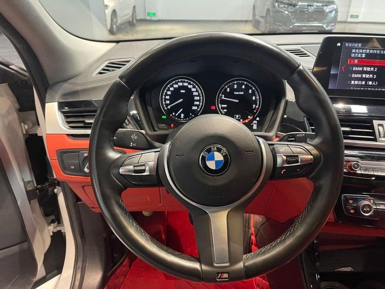 BMW X1, 2022 - вид 1