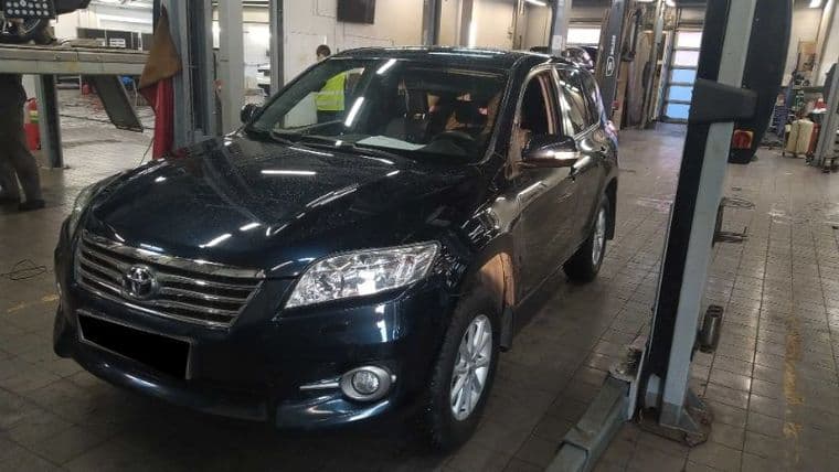 Toyota RAV4 2012 года, 103 658 км - вид 1