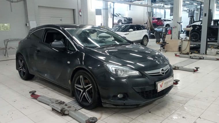 Opel Astra GTC, 2012 - вид 1