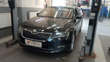 Skoda Superb 2016 года, 193 302 км - вид 1