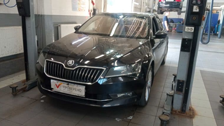 Skoda Superb 2016 года, 193 302 км - вид 1