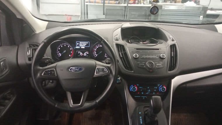 Ford Kuga, 2017 - вид 4