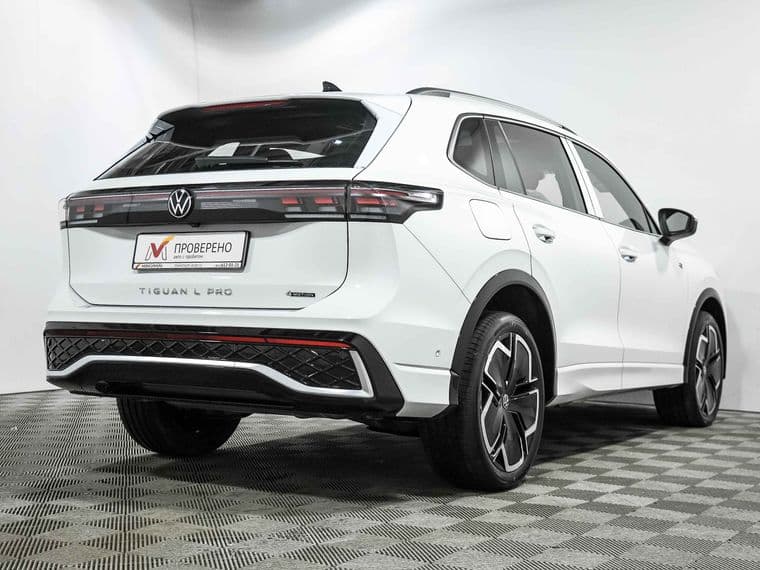 Volkswagen Tiguan L, 2024 - вид 4