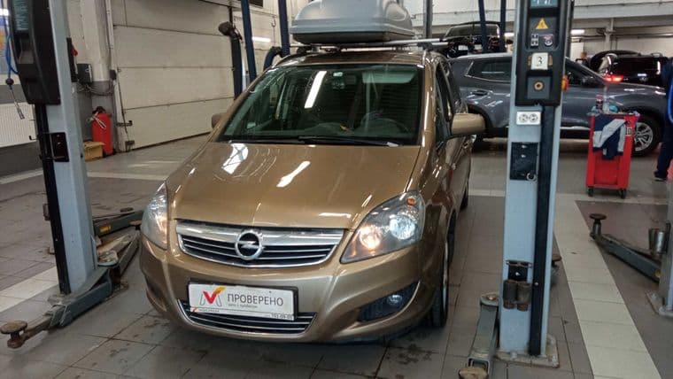 Opel Zafira, 2013