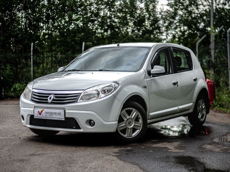 Renault Sandero, 2013