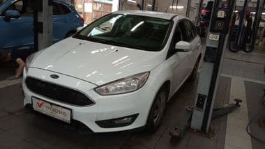 Ford Focus 2017 года, 182 952 км - вид 1
