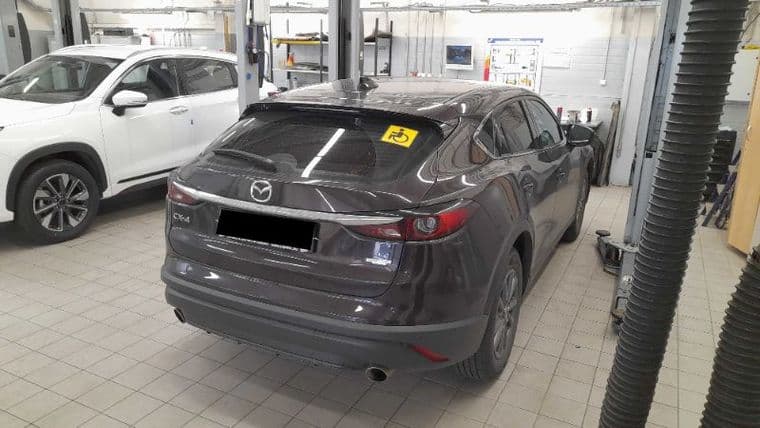 Mazda CX-4, 2021 - вид 2