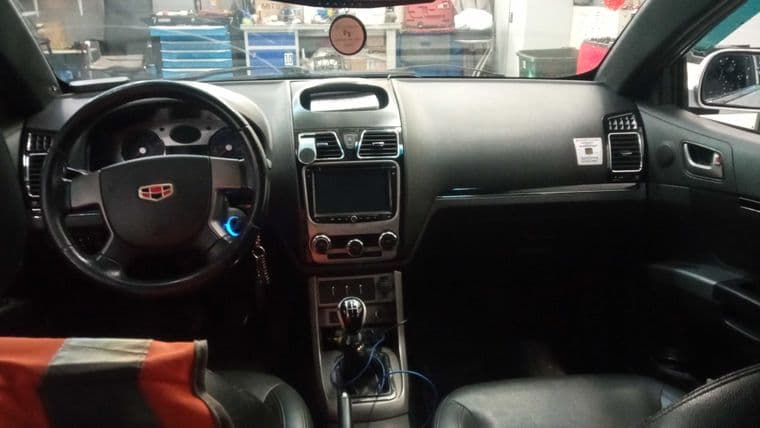 Geely Emgrand Ec7, 2013 - вид 4