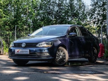 Volkswagen Jetta 2016 года, 168 030 км - вид 1