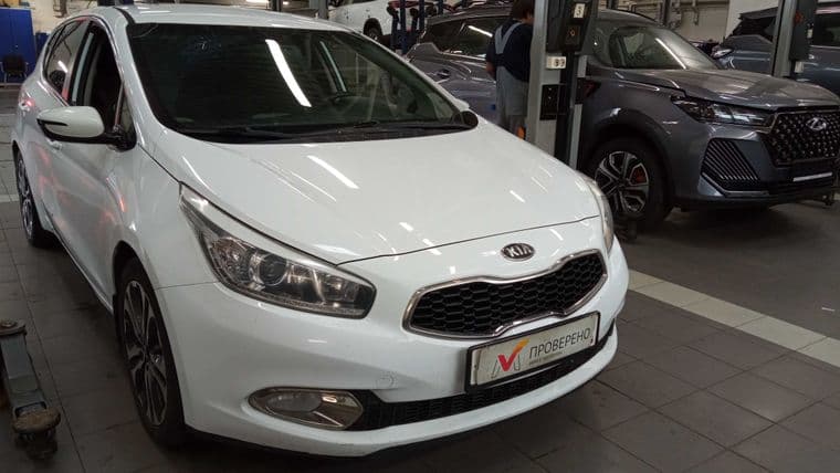 KIA Ceed, 2014 - вид 1