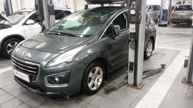Peugeot 3008 2016 года, 188 406 км - вид 1