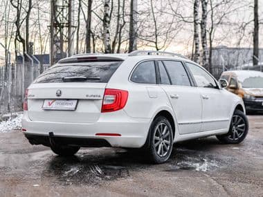 Skoda Superb 2013 года, 219 254 км - вид 2