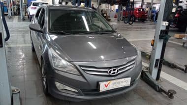 Hyundai Solaris 2015 года, 220 477 км - вид 2