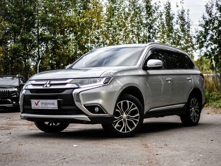 Mitsubishi Outlander, 2017