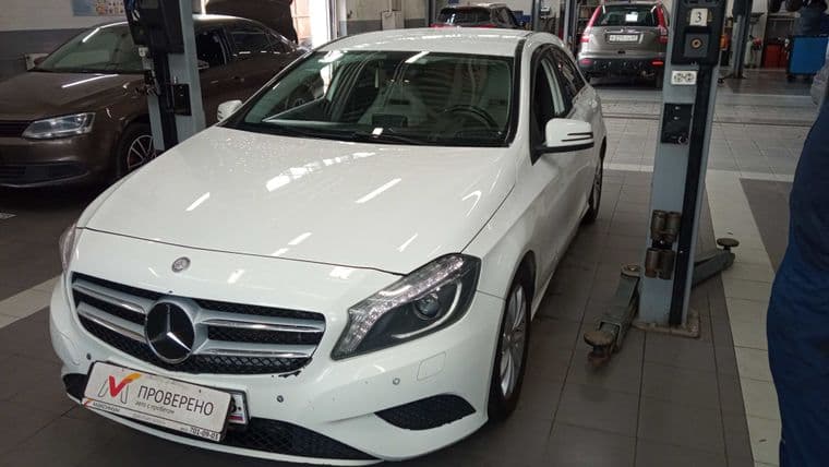 Mercedes-Benz A-класс 2013 года, 203 048 км - вид 1