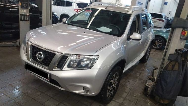 Nissan Terrano 2019 года, 53 934 км - вид 1