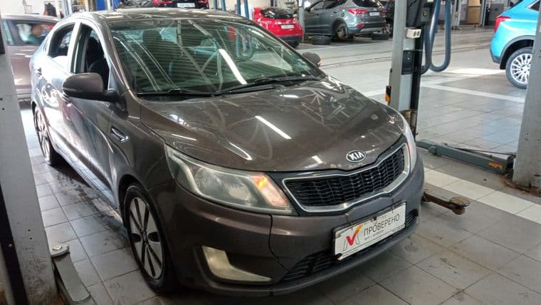 KIA Rio 2014 года, 174 353 км - вид 2
