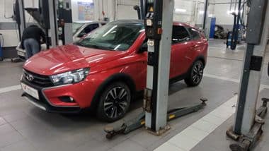 ВАЗ (LADA) Vesta Cross 2021 года, 87 693 км - вид 1