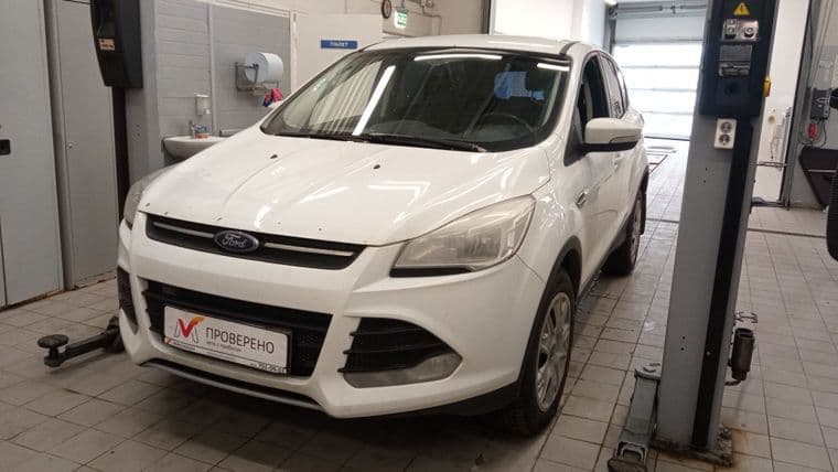 Ford Kuga 2014 года, 192 464 км - вид 1