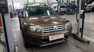 Renault Duster 2013 года, 267 000 км - вид 2