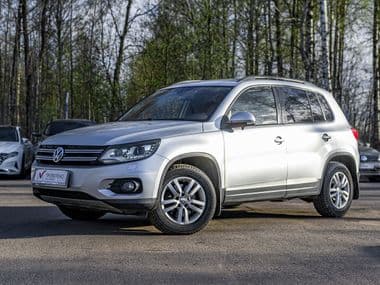 Volkswagen Tiguan 2011 года, 279 931 км - вид 1