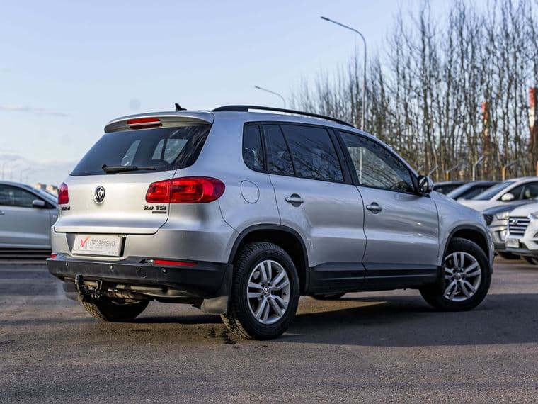 Volkswagen Tiguan 2011 года, 279 931 км - вид 2