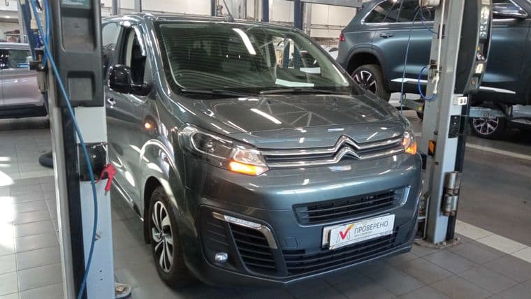 Citroen SpaceTourer 2019 года, 82 945 км - вид 2