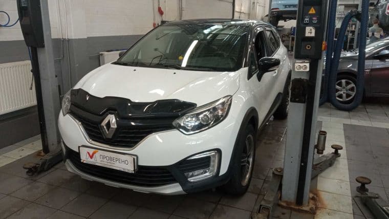 Renault Kaptur 2016 года, 41 230 км - вид 1