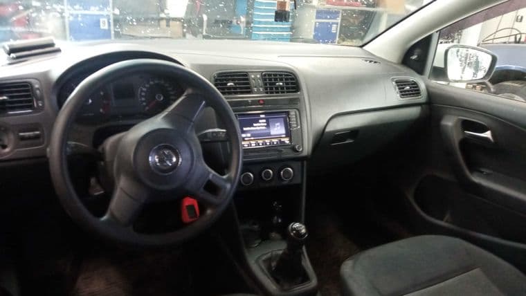 Volkswagen Polo, 2013 - вид 4