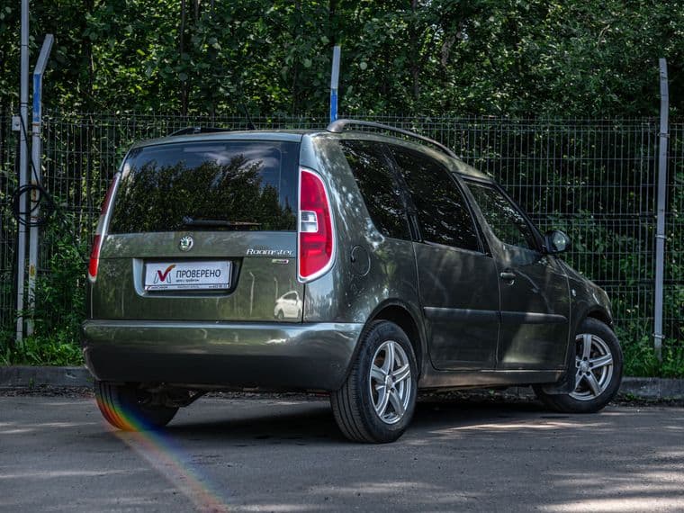 Skoda Roomster, 2006 - вид 1