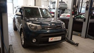 KIA Soul 2017 года, 124 190 км - вид 2