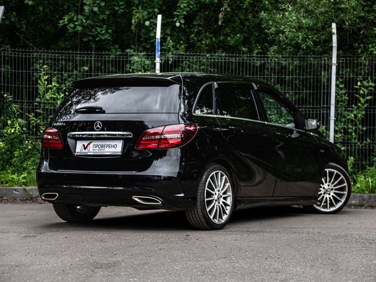 Mercedes-Benz B-класс, 2018 - вид 1