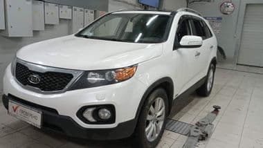 KIA Sorento 2011 года, 174 599 км - вид 1
