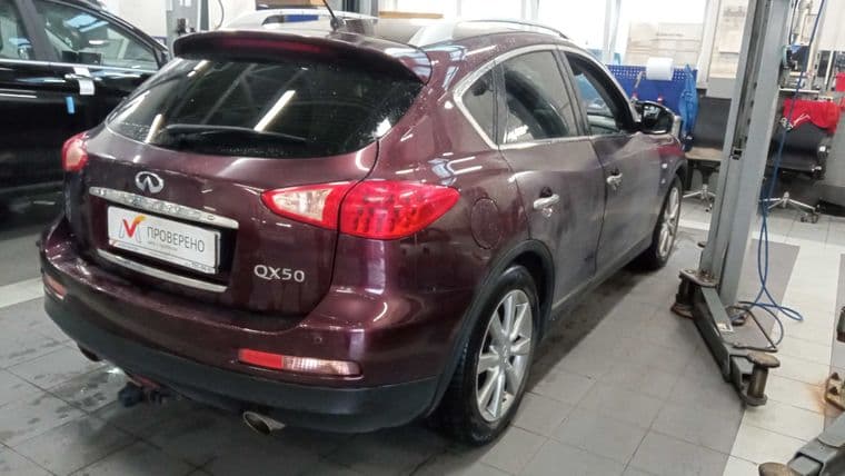 Infiniti QX50, 2015 - вид 2