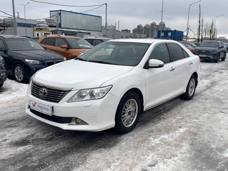 Toyota Camry, 2013