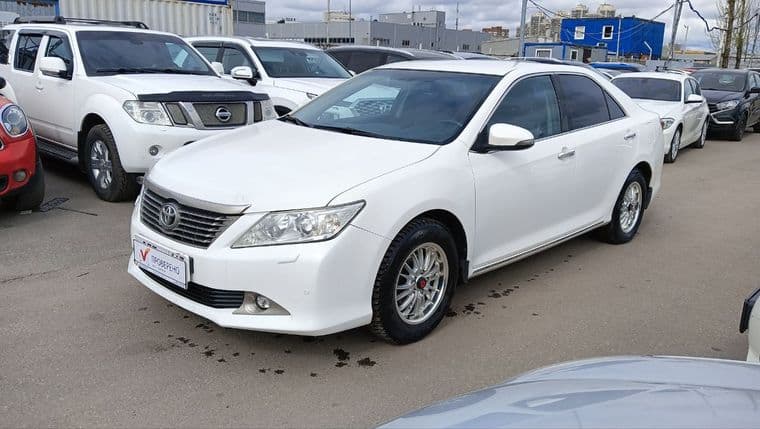 Toyota Camry 2013 года, 213 171 км - вид 1