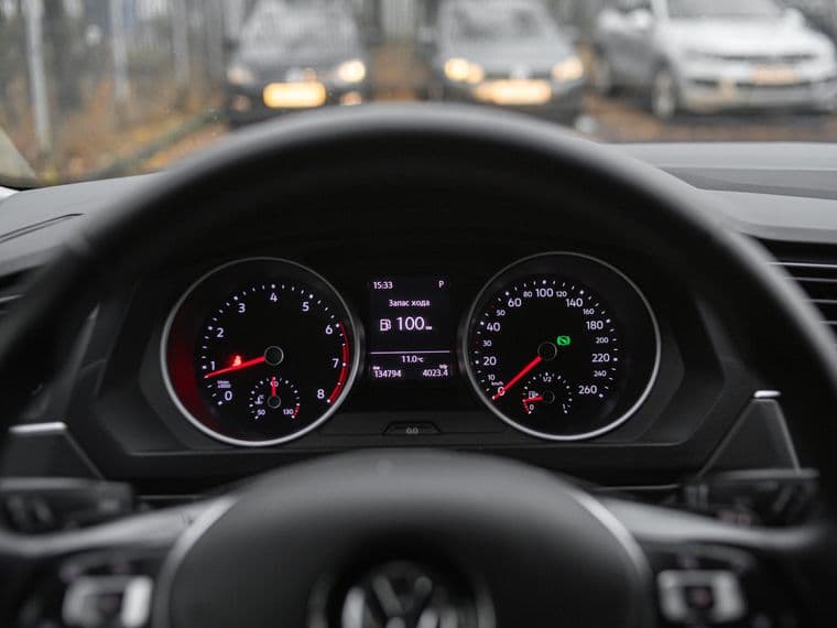 Volkswagen Tiguan, 2017 - вид 4