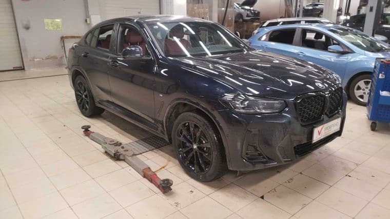 BMW X4 2024 года, 121 км - вид 2