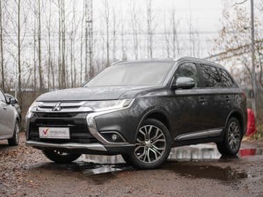 Mitsubishi Outlander 2018 года, 100 731 км - вид 1