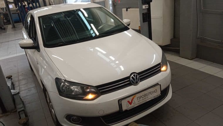 Volkswagen Polo, 2012 - вид 1