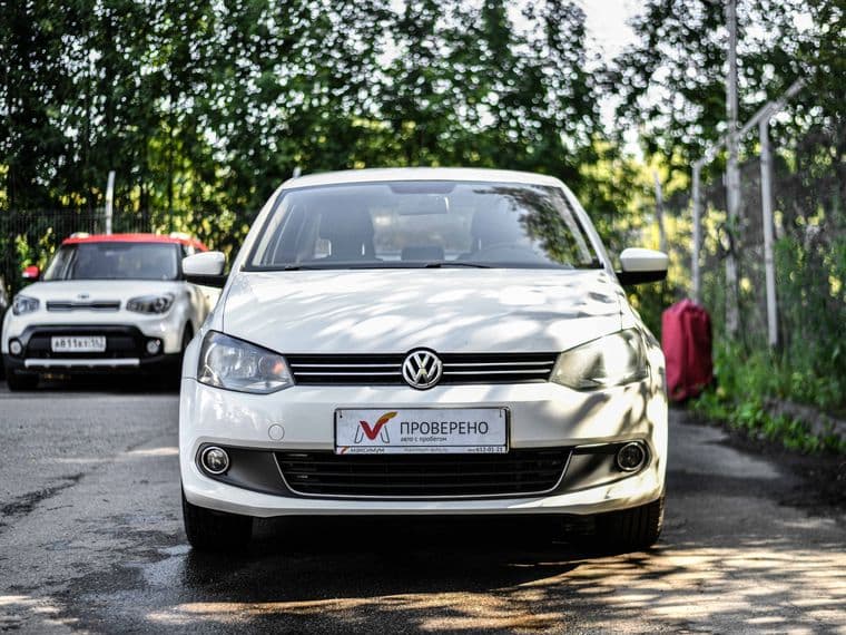 Volkswagen Polo, 2012 - вид 2