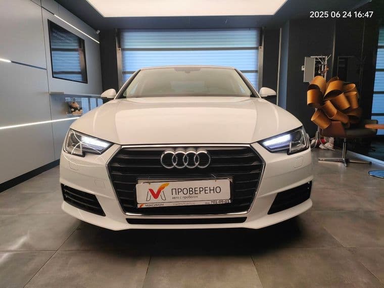 Audi A4, 2018 - вид 1