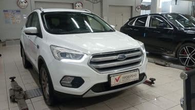 Ford Kuga 2017 года, 173 652 км - вид 2