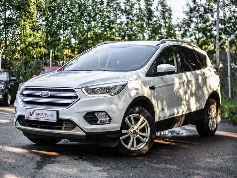 Ford Kuga, 2017