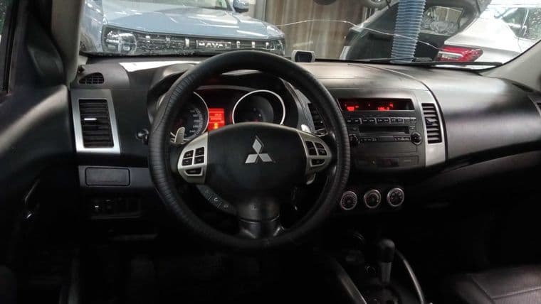 Mitsubishi Outlander, 2008 - вид 4