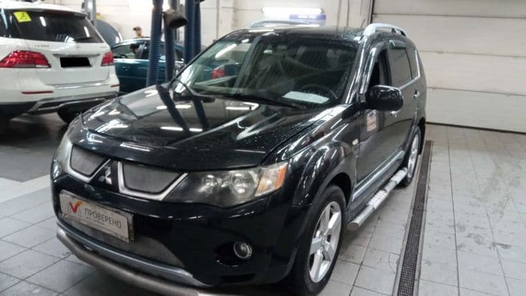 Mitsubishi Outlander 2008 года, 233 000 км - вид 1