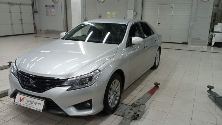 Toyota Mark X, 2016