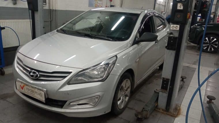 Hyundai Solaris 2016 года, 186 000 км - вид 1