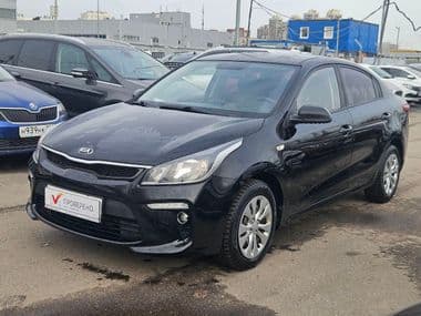 KIA Rio 2018 года, 72 395 км - вид 1